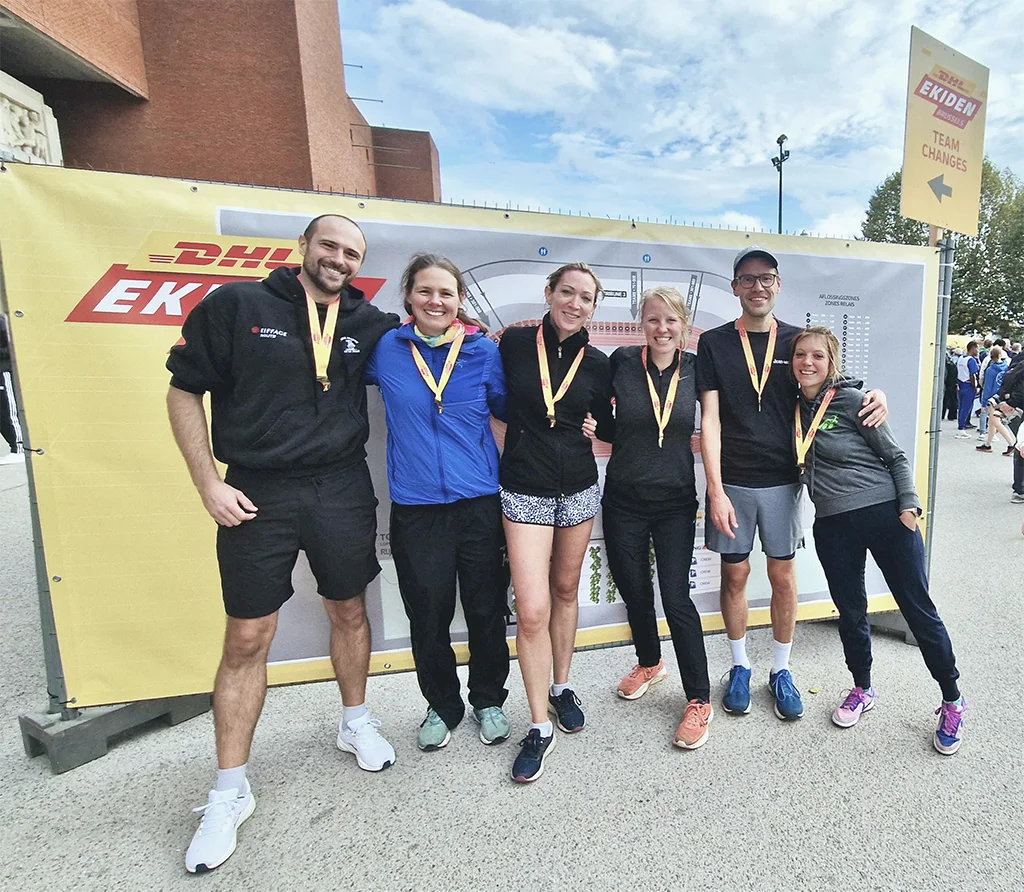 5th floor running team at the DHL Ekiden Brussels